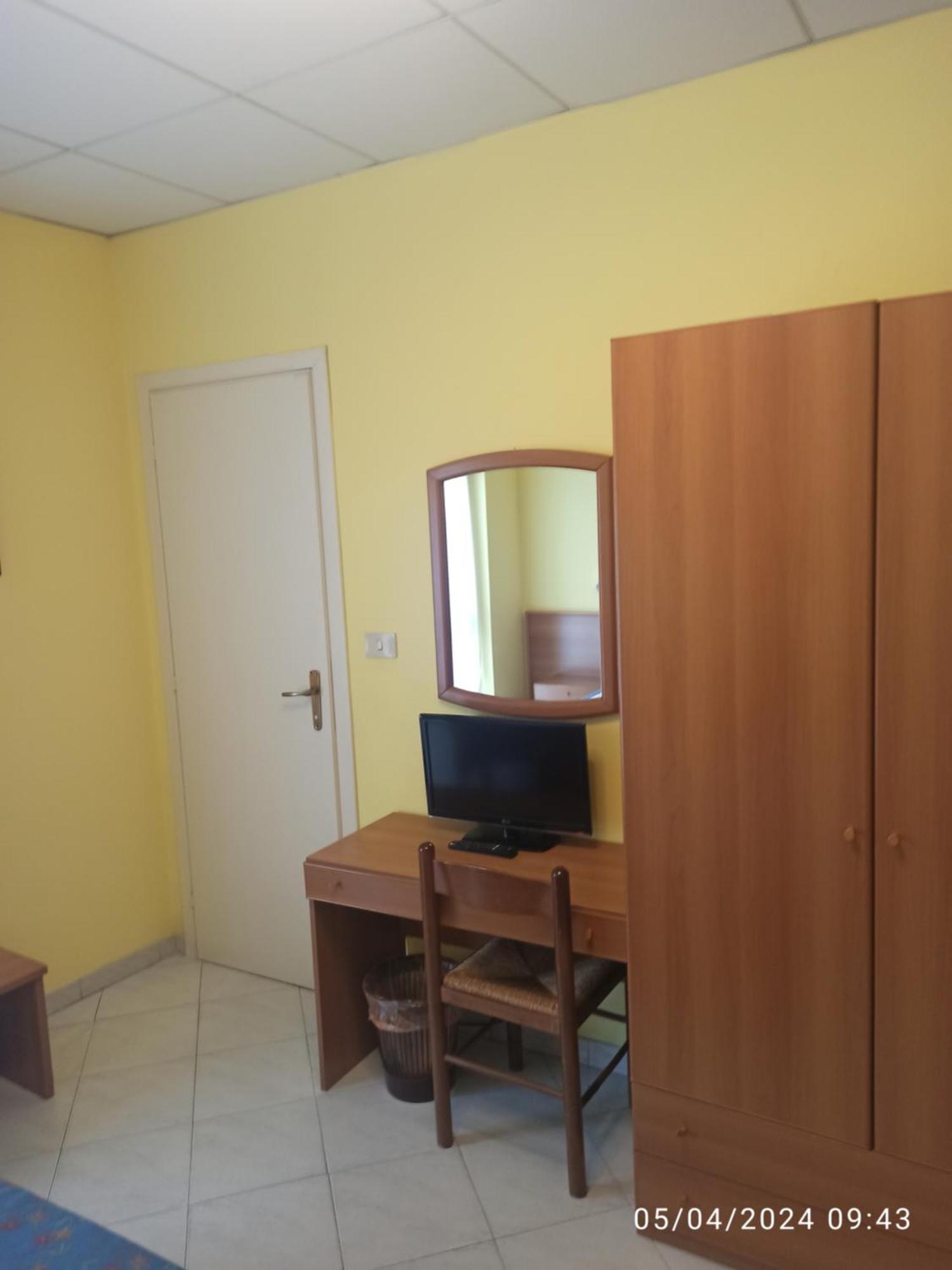 Hotel Armida Laigueglia Buitenkant foto